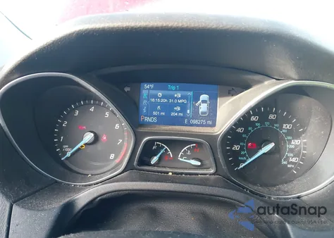 2014 Ford Focus Se z USA, uszkodzony, nr VIN 1FADP3F22EL182741